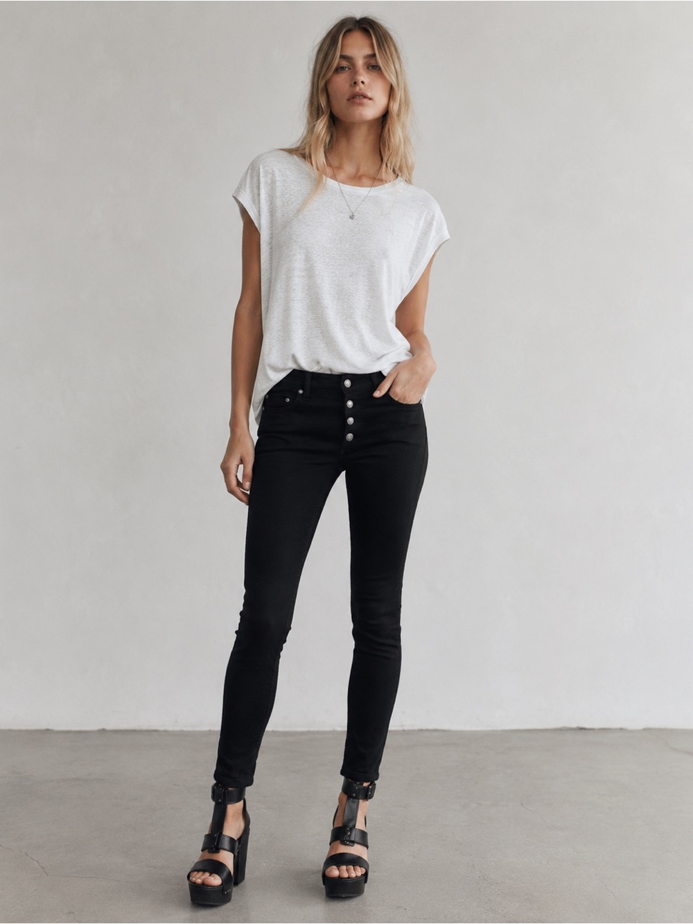 NWOT AllSaints BUTTON MAST FIT Black High-Rise Skinny Jeans with Button Fly